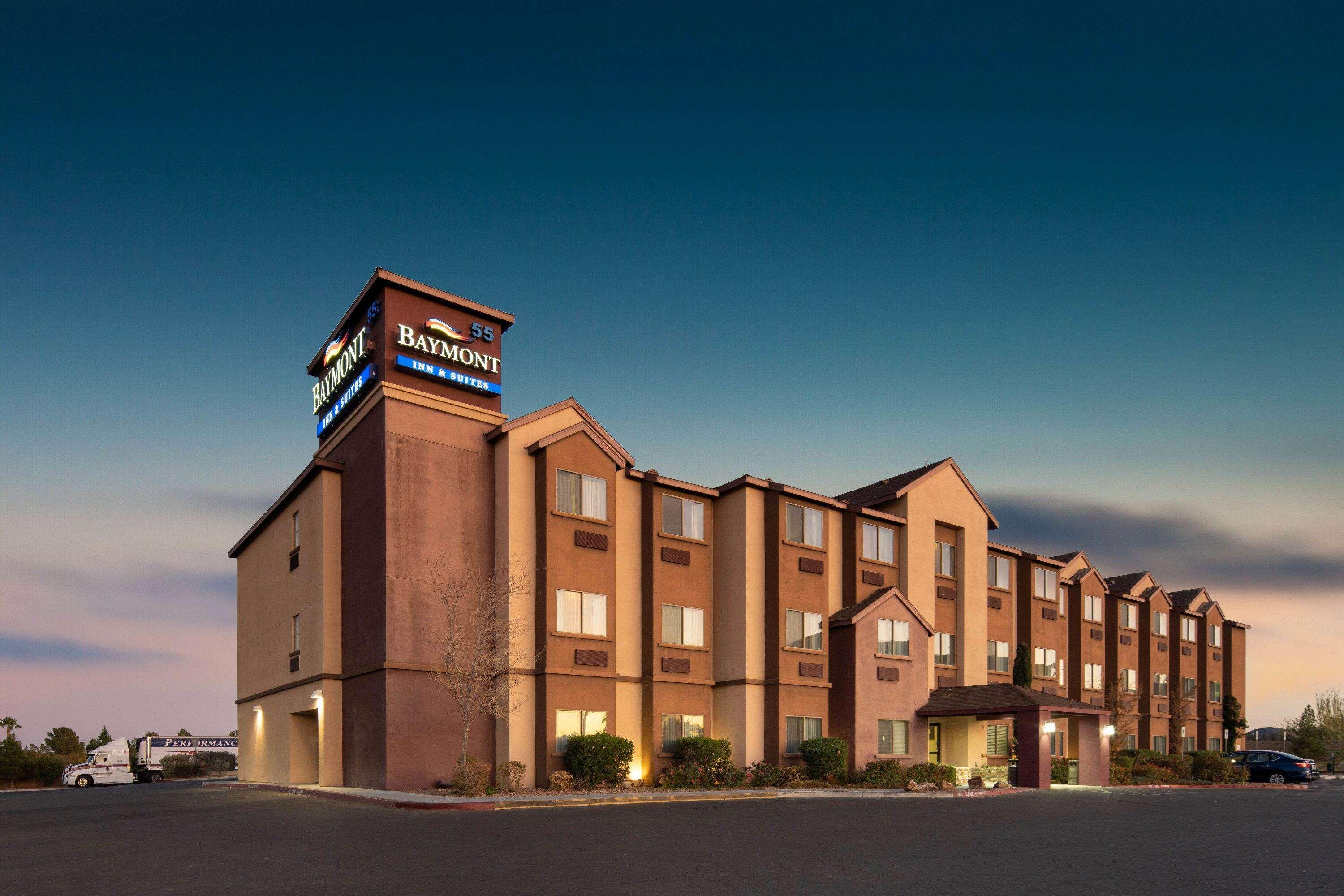 Baymont By Wyndham Las Vegas South Strip Extérieur photo